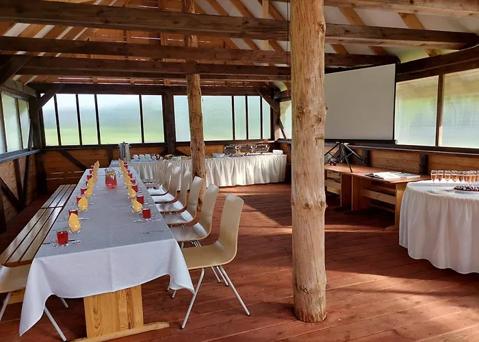 Mesikamaee Puhkemaja *