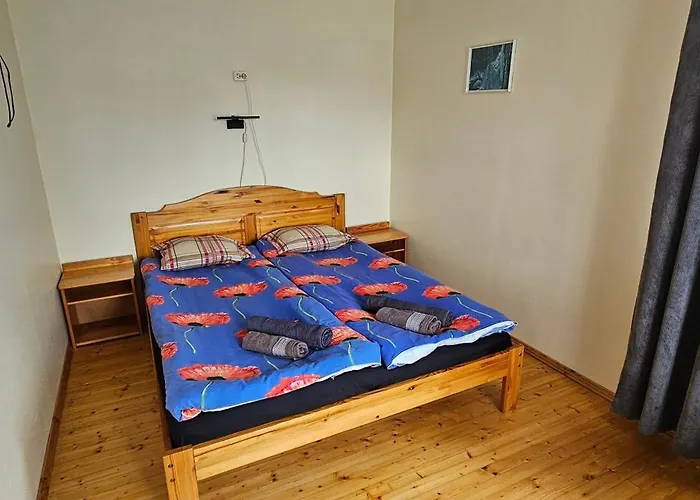 Mesikamaee Puhkemaja *